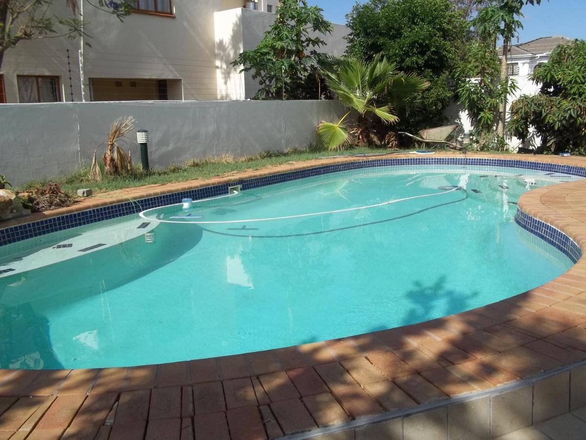 Carlcyn Homestay Gaborone Buitenkant foto