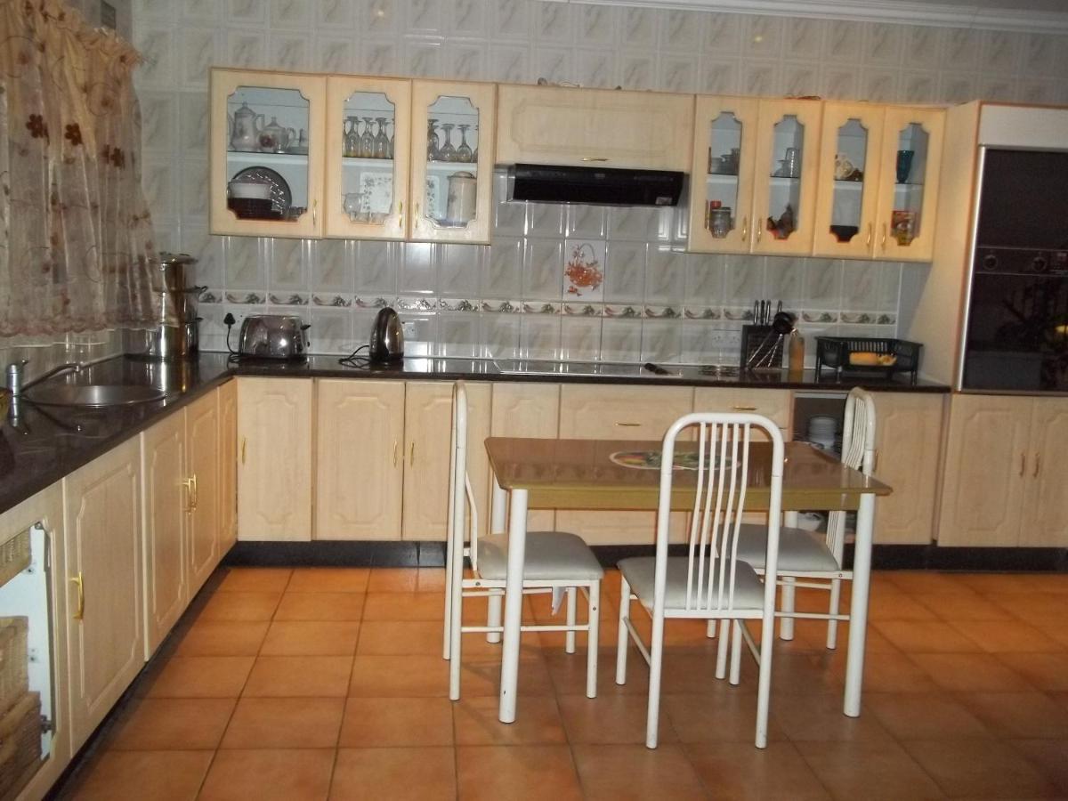 Carlcyn Homestay Gaborone Buitenkant foto